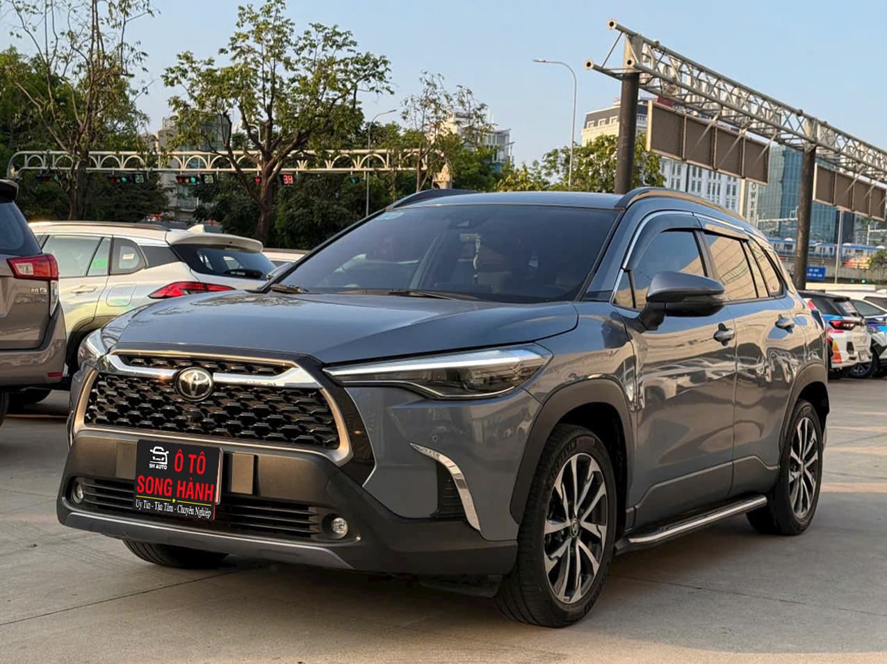 Toyota Corolla Cross 1.8V 2020 xám xanh - Song Hành Auto - 0827391391