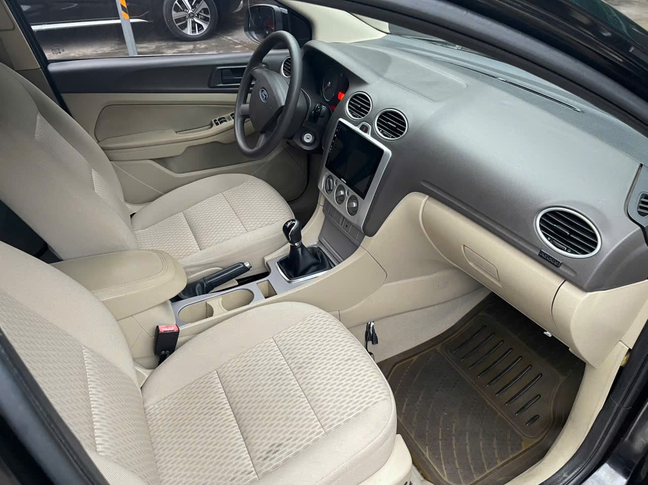 Ford Focus 1.8L MT 2009 Đen - Song Hành Auto - SH Auto