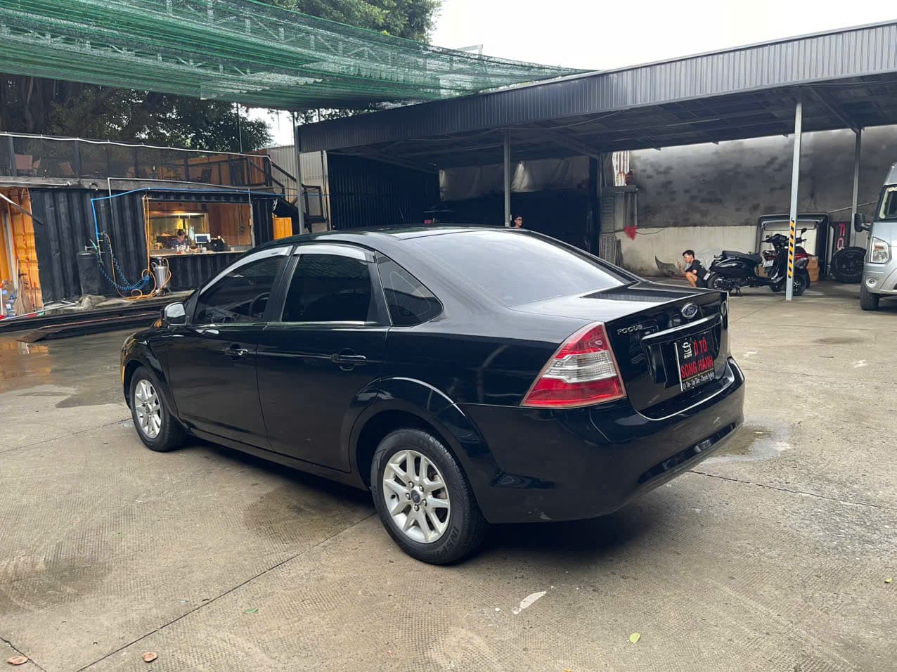 Ford Focus 1.8L MT 2009 Đen - Song Hành Auto - SH Auto