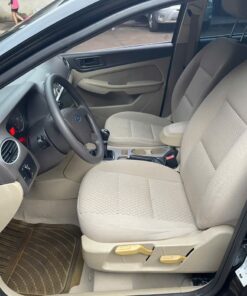 Ford Focus 1.8L MT 2009 Đen - Song Hành Auto - SH Auto