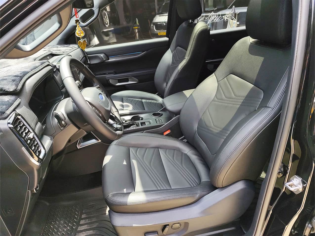Ford Everest 2.0L AT 4x2 Titanium 2025 - Song Hanh Auto - SH Auto - 0827391391
