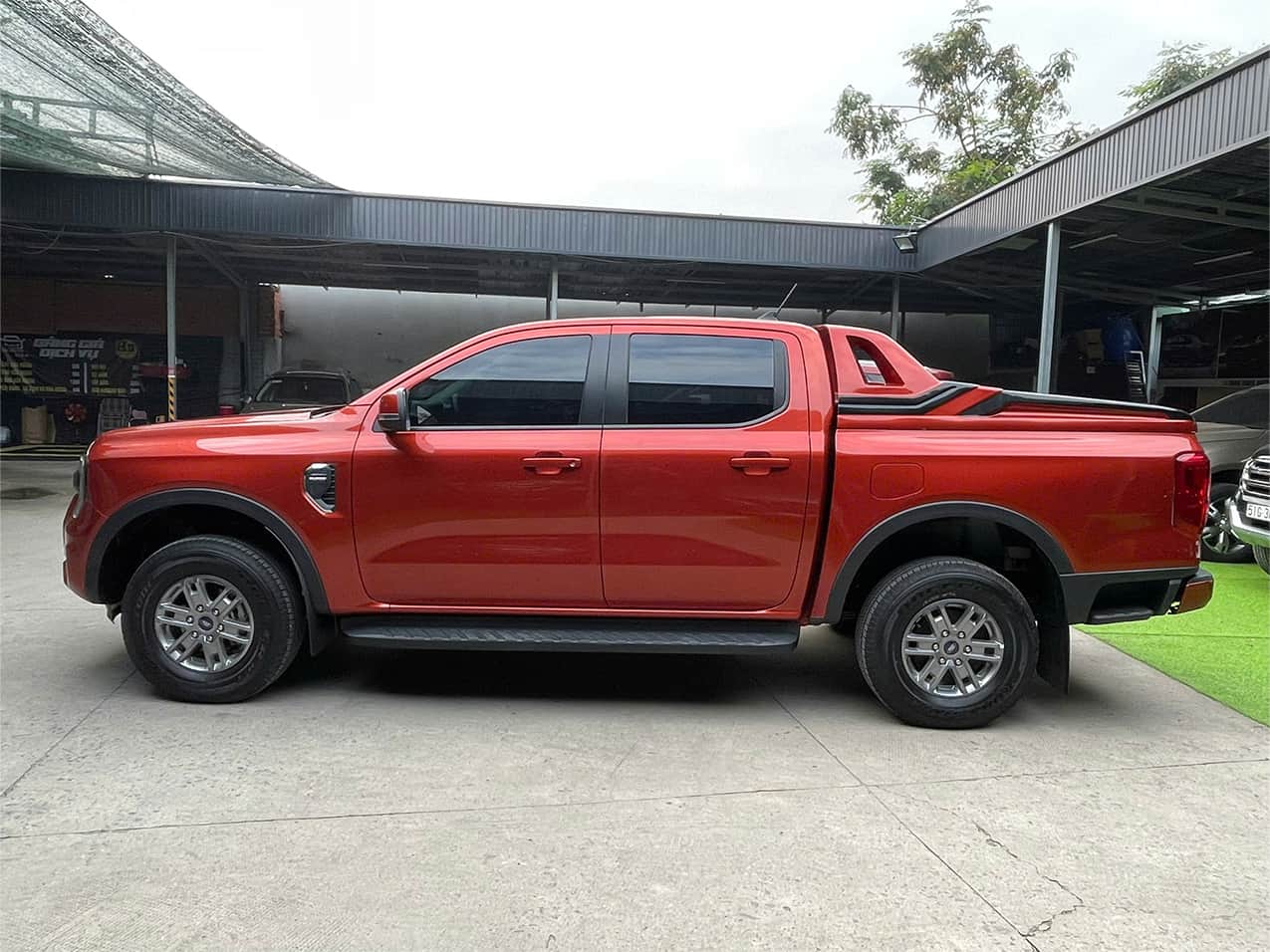 Ford Ranger XLS 2.0L AT 4x2 2023 Đỏ Cam - Song Hành Auto - SH Auto - 0827391391
