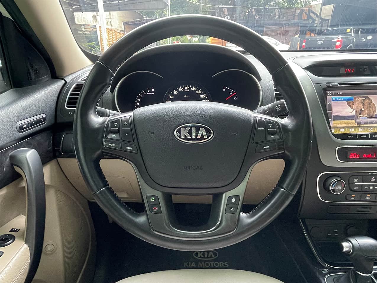 Kia Sorento 2.4L AT 4x2 GAT 2016 Trắng -Song Hành Auto -SH Auto Ford - 0827391391